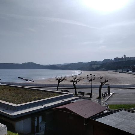 Pensión Vega de Pas Comillas Exterior foto